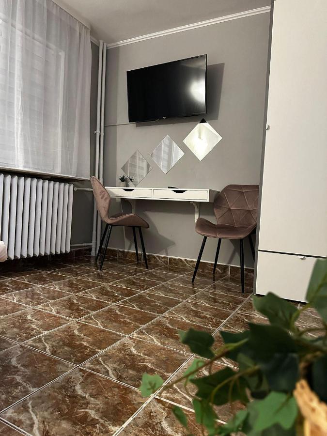 One Room Apartment Decebal Bucarest Exterior foto
