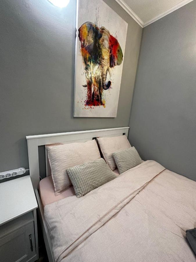 One Room Apartment Decebal Bucarest Exterior foto